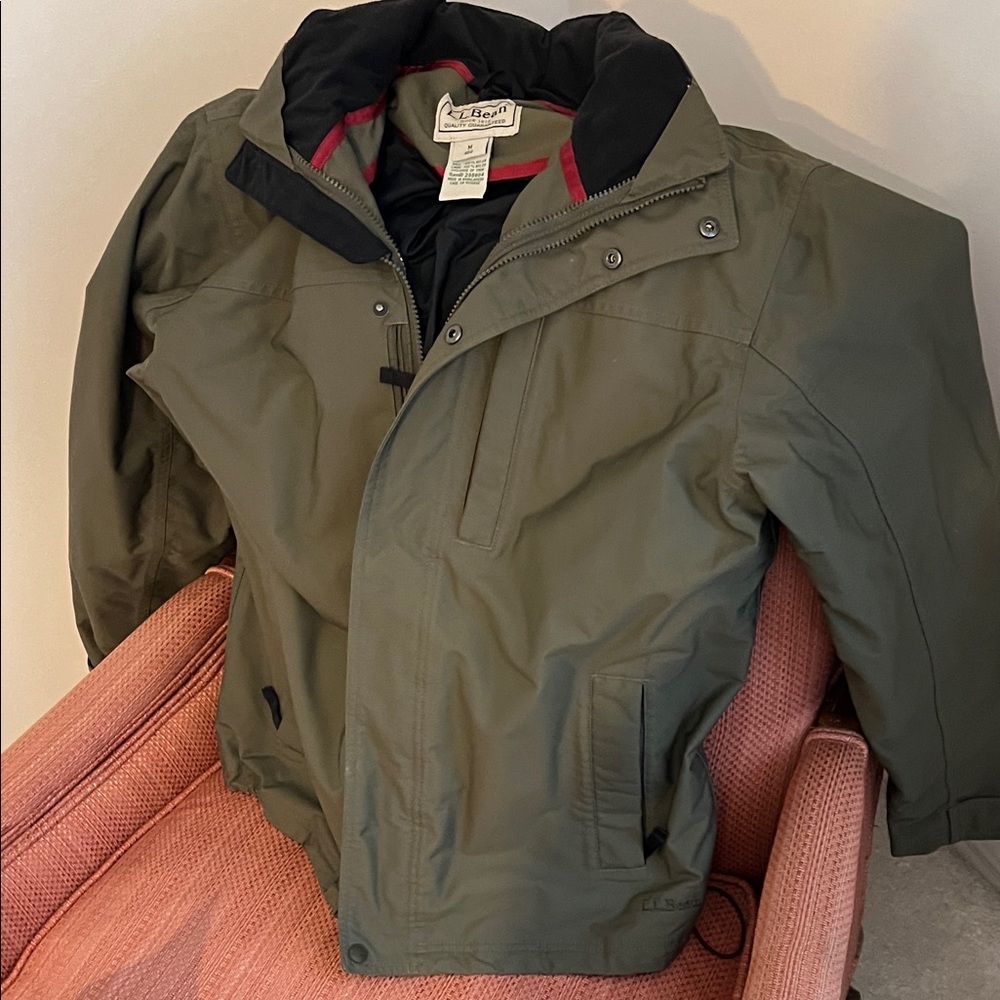 L.L. Bean Men's Olive Raincoat with Black Accents